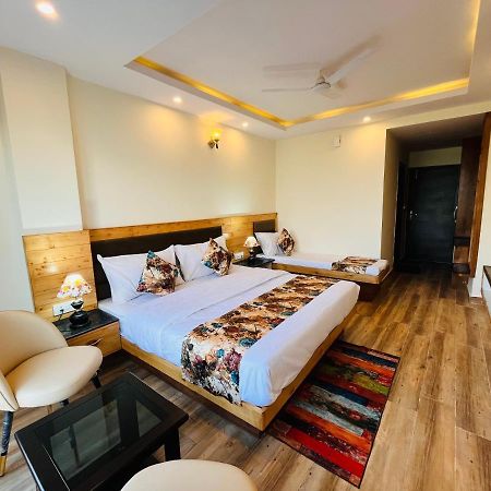 The Pinerock Resort, Mussoorie Exteriör bild